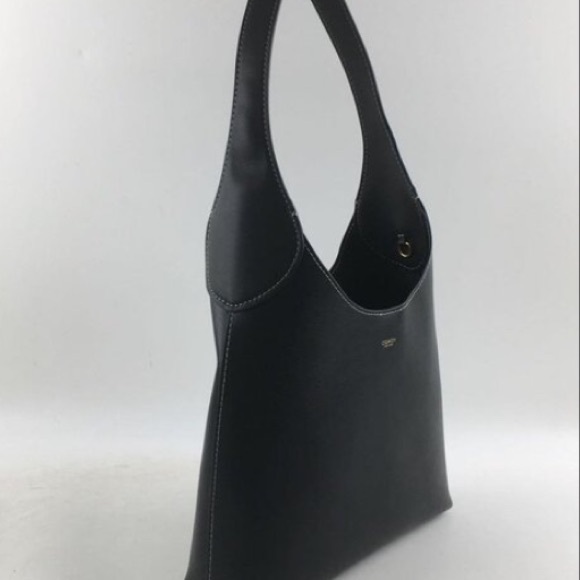 Coach Elegant Black Leather Satchel🧉🧉 - Picture 2 of 5